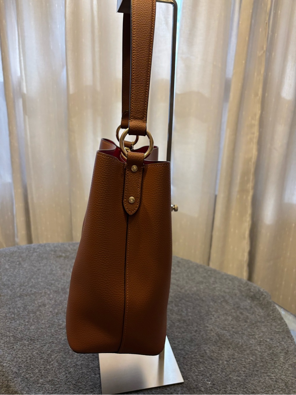 NWOT COACH Pebbled Leather 2 way Bucket Bag in Brown with crossbody strap - Picture 7 of 14